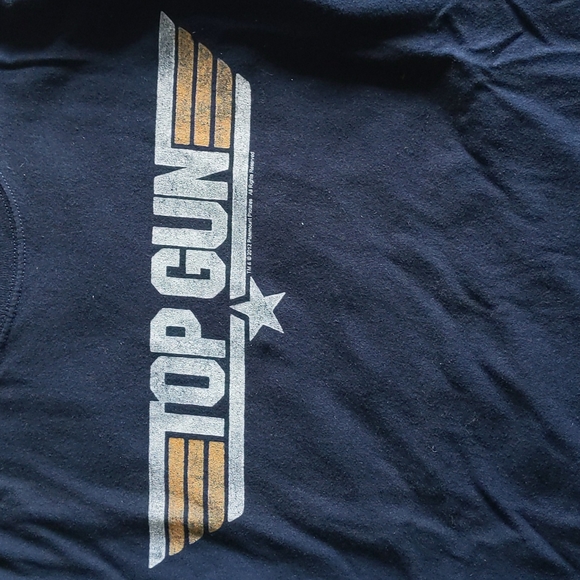 Men's Top Gun tee Medium - Picture 2 of 3